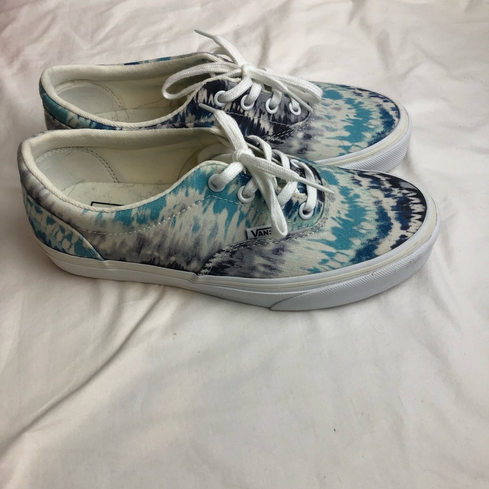 Vans tennis shoes Sz 7 - Picture 3 of 6